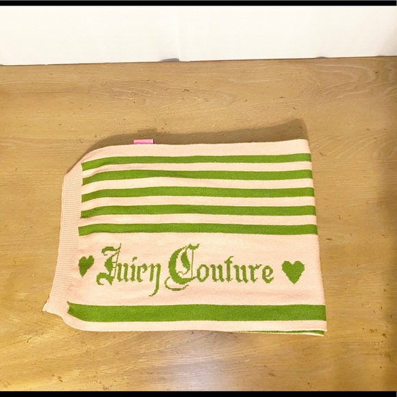 Juicy Couture Scarf and Ski Hat - Picture 3 of 7